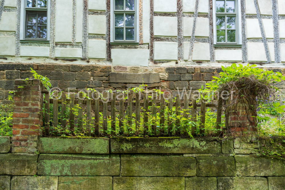 Steinmauer vom Schloss Heidecksburg in Rudolstadt, Thüringen, Deutschland